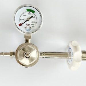 Oxygen Regulator Bull nose large Gauge